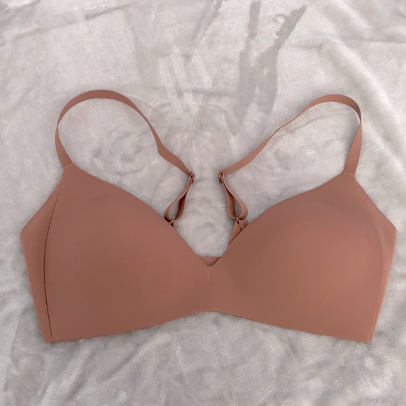 lululemon athletica Other - Lululemon Take Shape Bra